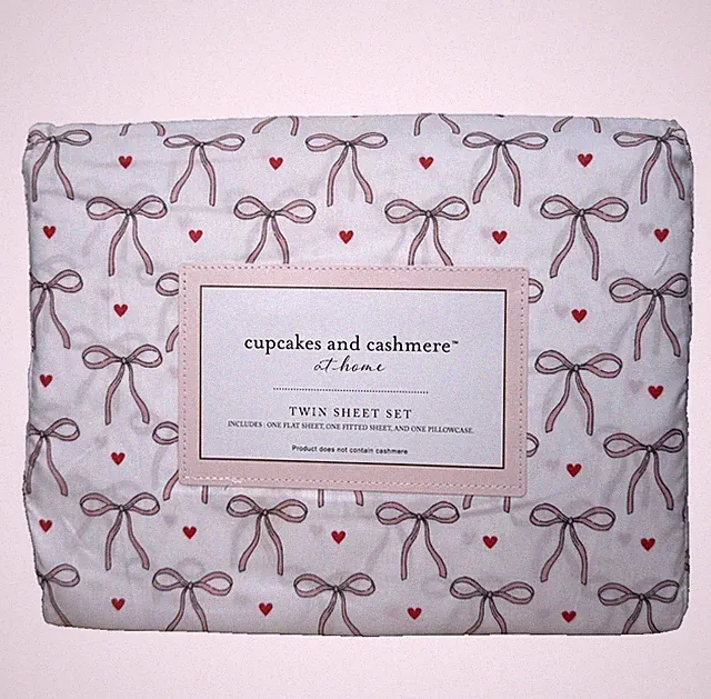 Cupcakes & Cashmere Pink Bows And Hearts TWIN SIZE Sheet Set Coquette NEW