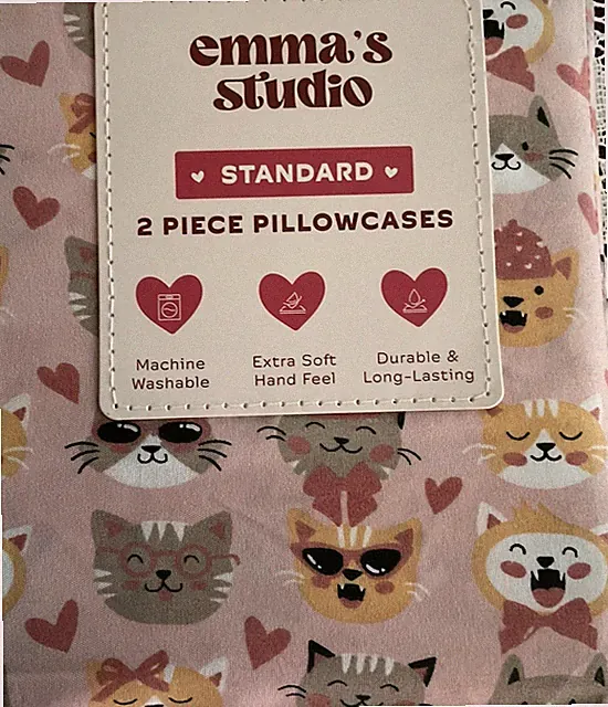 Emma’s Studio Standard Polyester Pillowcases Set Of 2 CATS/HEARTS 20 X 30” New