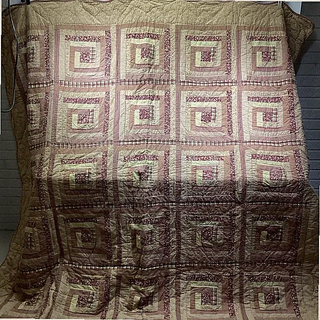Full Quilt Red Tan Log Cabin Patchwork Cotton "Victorian Heart" 86" x 86" 1 Sham