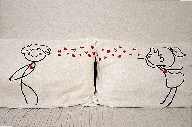 Love Heart Pattern Pillowcase Set, White Red Black, Rectangular, 35.49x19.89in
