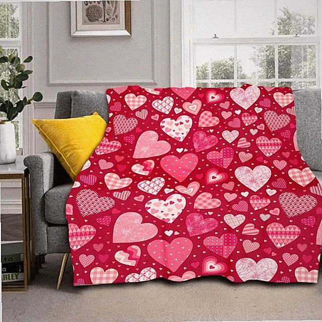 Valentine's Heart Throw Blanket - Soft Flannel Cozy Decor for All Seasons 40x50