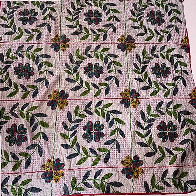 Vtg. JC Penney Comforter Quilt Bedspread Red Floral Hearts Fashion Manor 80x68